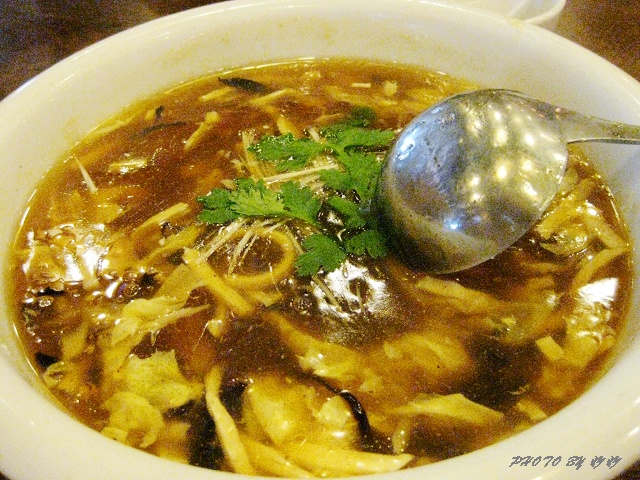 奥 运行之三——金鼎轩。烤肉记。某水饺