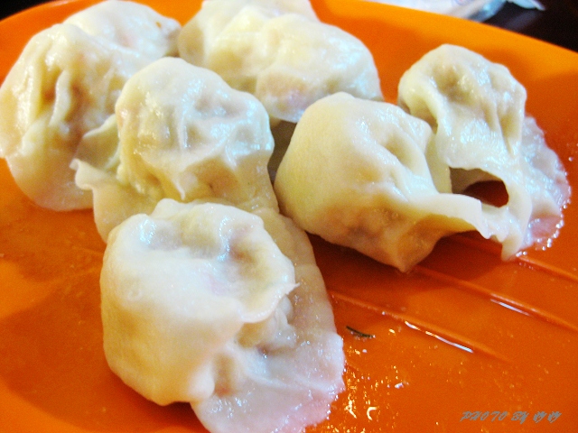 奥 运行之三——金鼎轩。烤肉记。某水饺