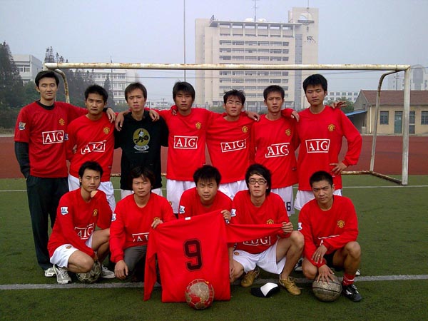 今天拍的，你的队员永远和你在一起！