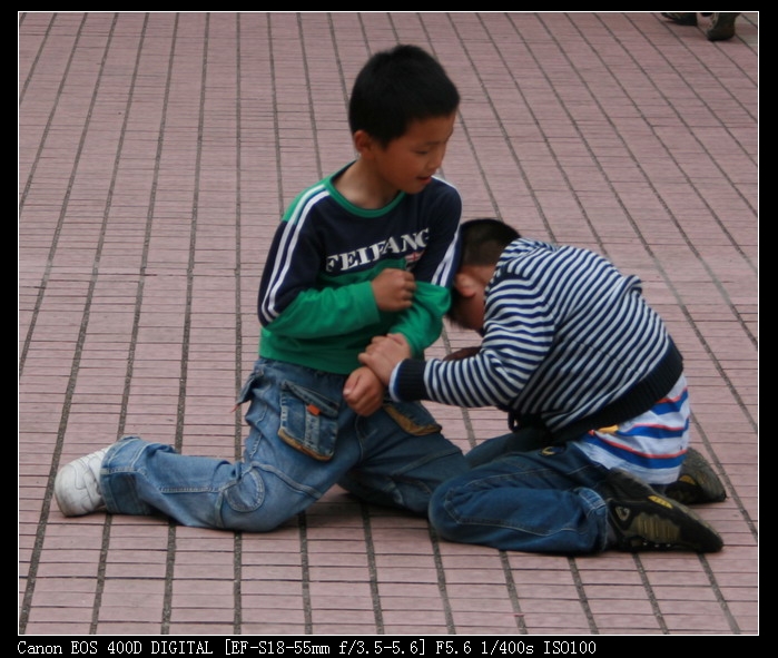 打架02-666.jpg