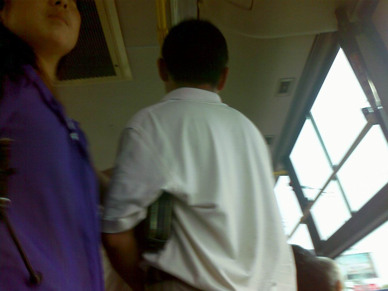 此人罗莱家纺下车