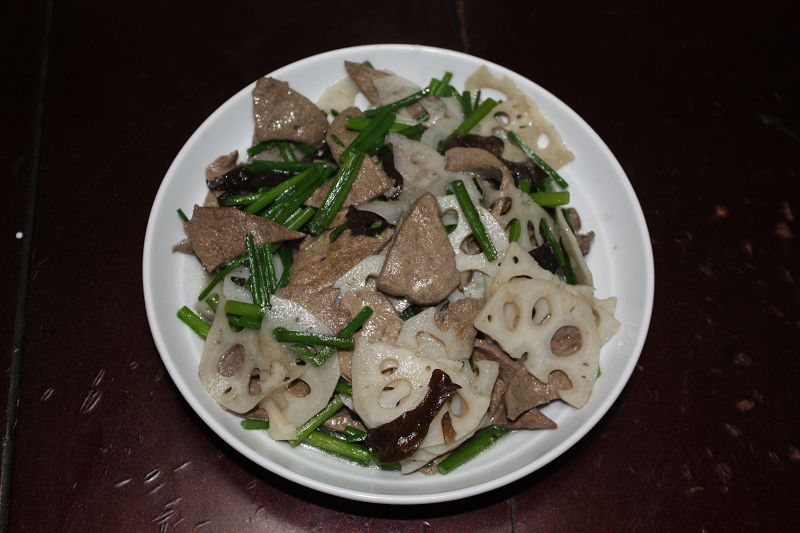 猪肝炒藕、韭菜亭子