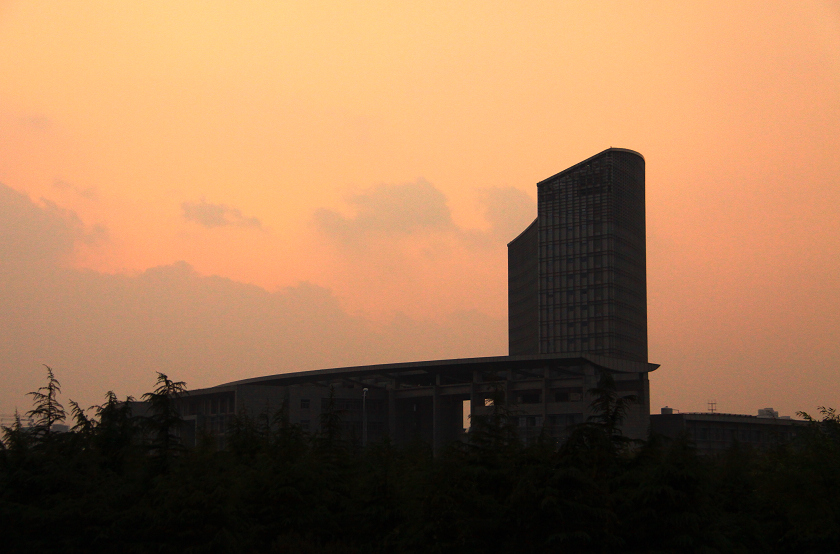 市府夕阳2S.jpg