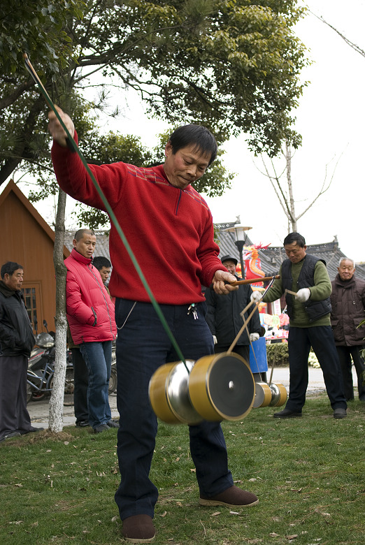 低调！才是最牛B的炫耀！！（这玩意儿体积越大，声调越低）