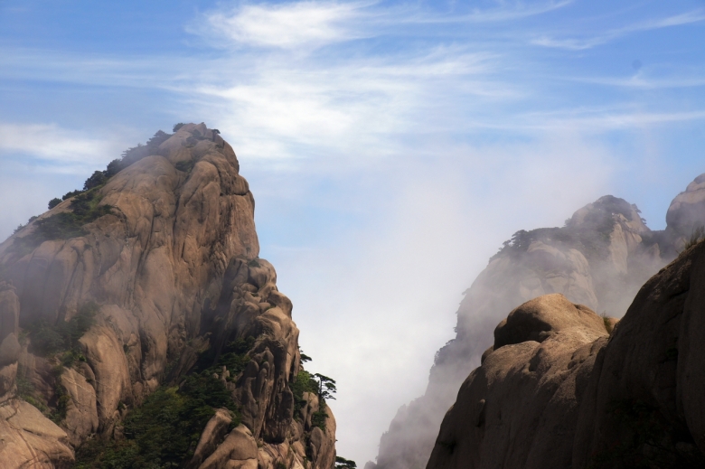 黄山奇峰